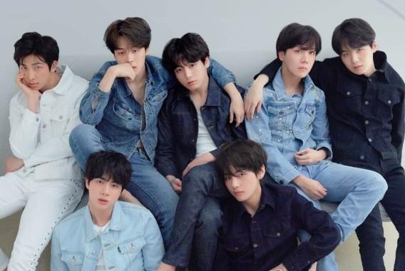 柾国世界杯官方主题曲登顶公告牌双榜