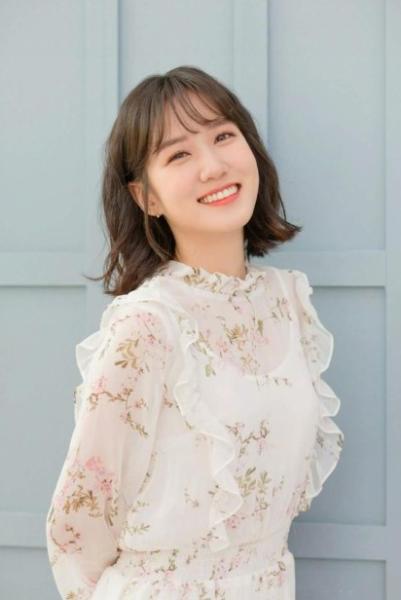 韩国女艺人朴恩彬有望出演新剧《无人岛的女主角》