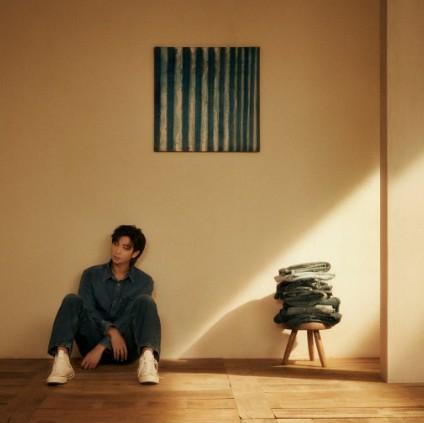 防弹少年团RM新辑登公告牌主榜第三 创韩歌手纪录